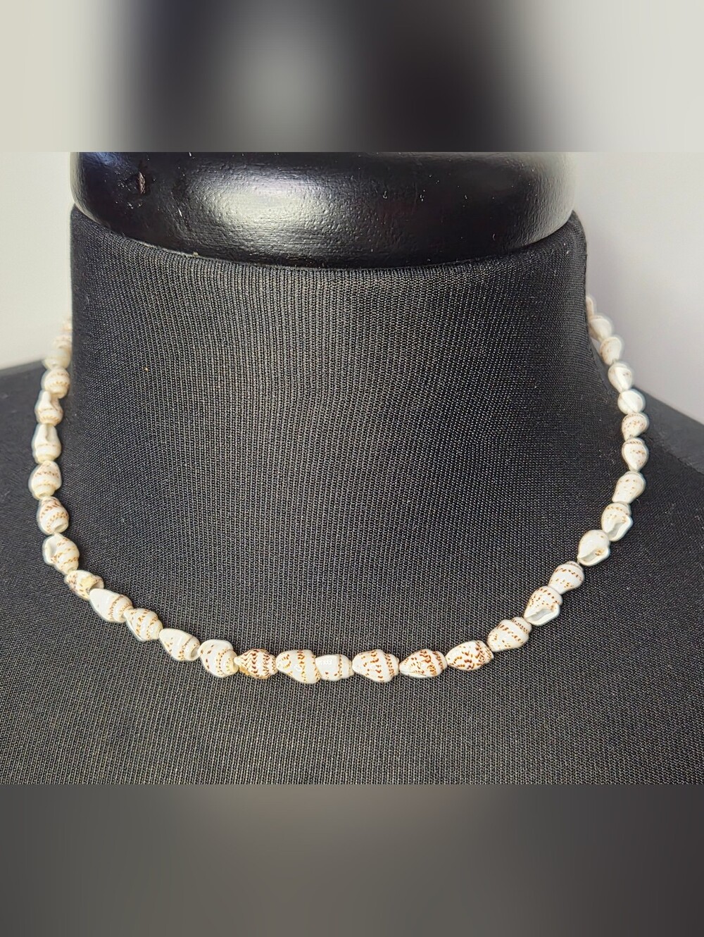 ✨ Vintage Handcrafted Choker Shell Necklace | Boho Retro Surfer Choker ✨